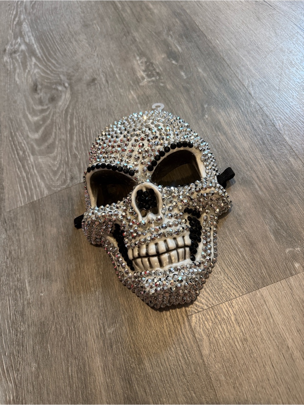 🆕 Rhinestone skull mask